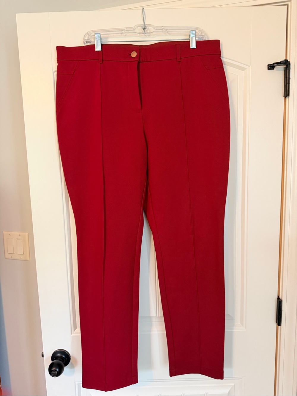Chicos Red Tailored Ankle Pants Size 3 NWOT